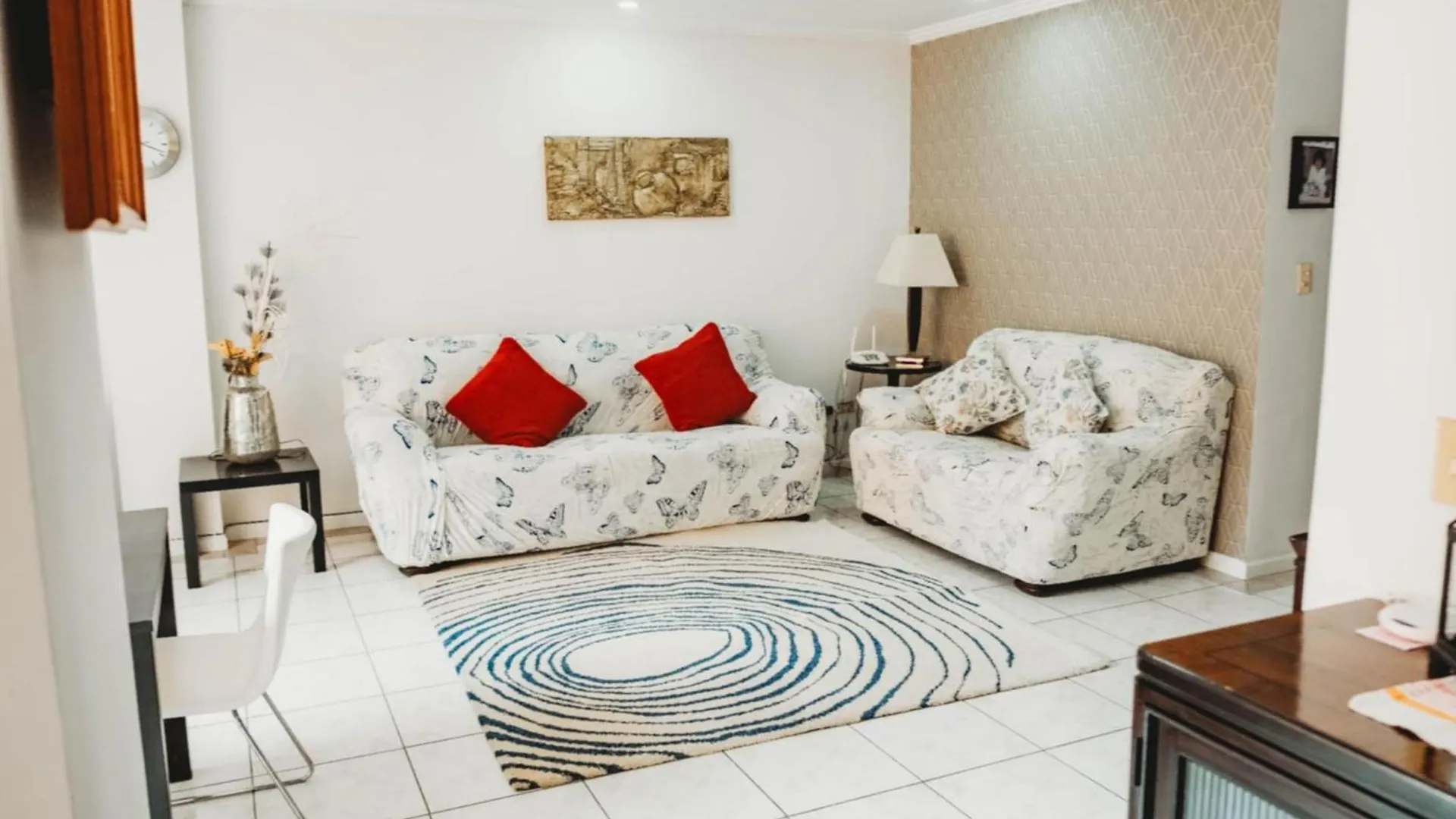 Top Floor 3 Bedroom Apartment Located 10Min Away From The Cathedral Cuenca
