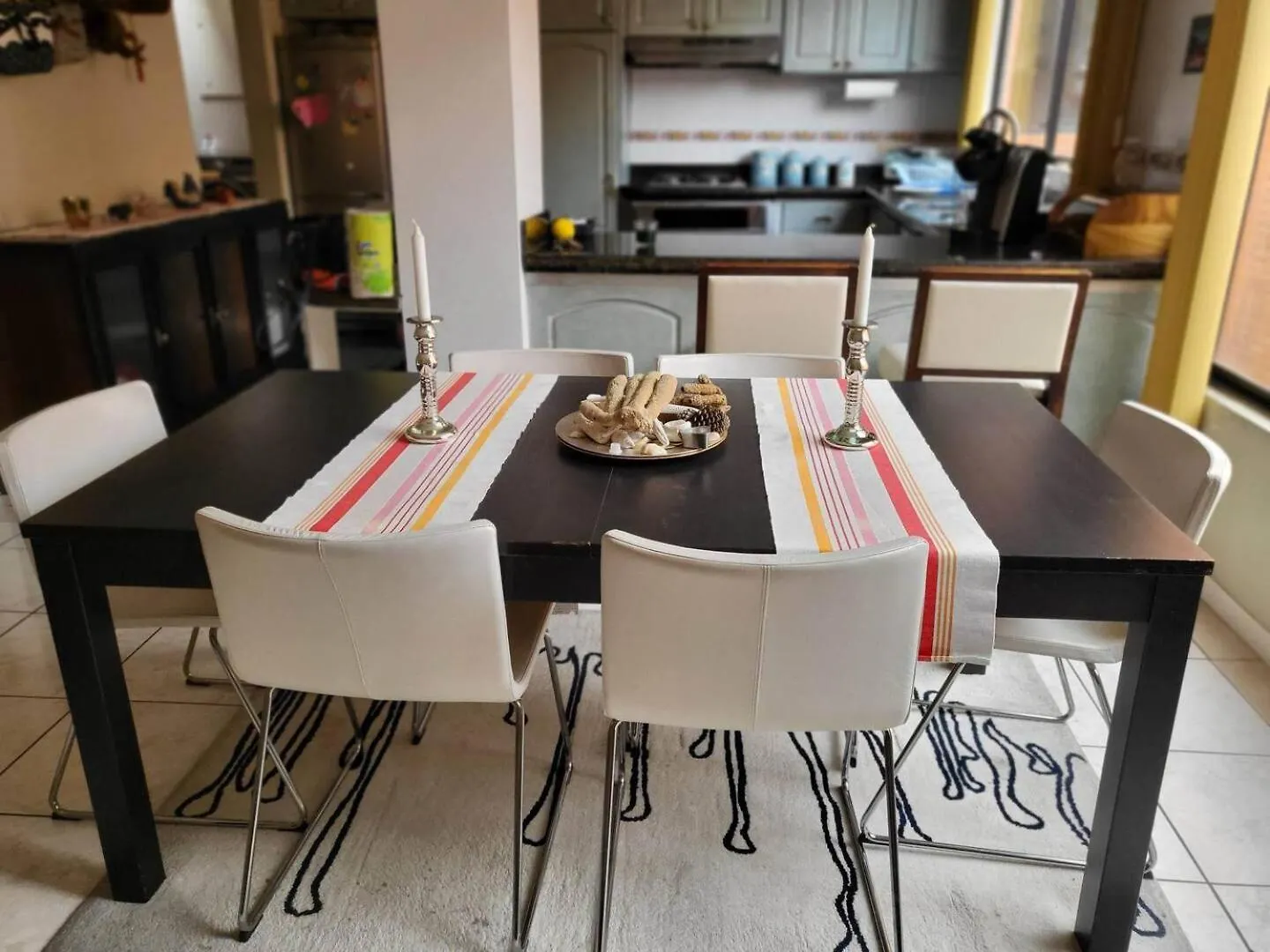 Top Floor 3 Bedroom Apartment Located 10Min Away From The Cathedral Cuenca 0*,  Ecuador