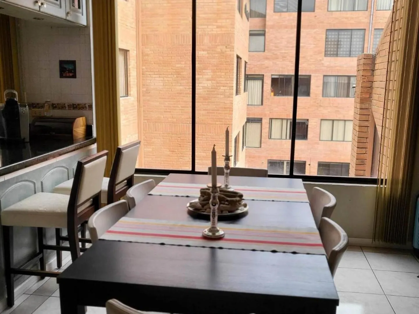 Top Floor 3 Bedroom Apartment Located 10Min Away From The Cathedral Cuenca